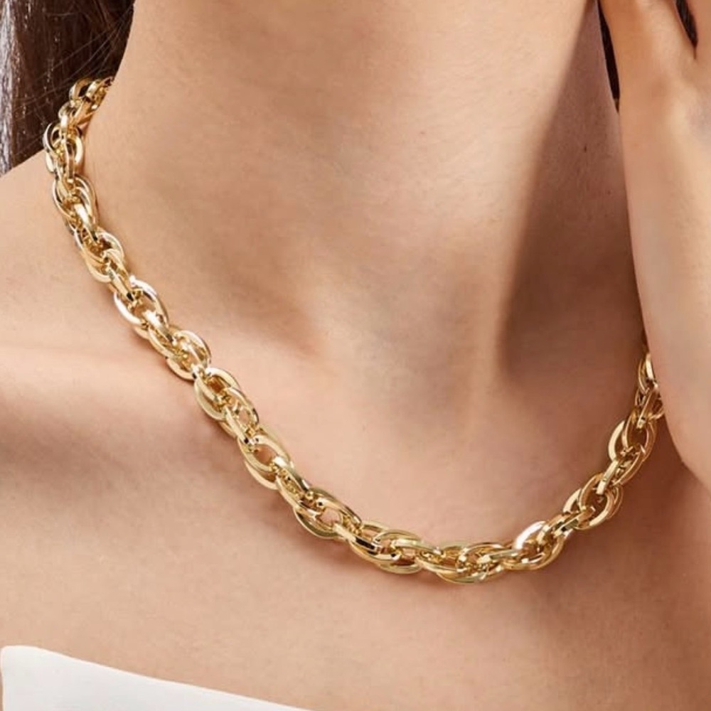 RESTOCK 🔥 14K Gold Plated Rope Chain Necklace 
Unisex Featherlight Elegance